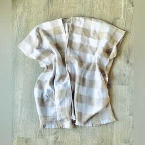 LOFT Cream and Tan Checkered Sweater Poncho XS/S